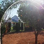 Cerca Playa Y Pueblo Villa Con Piscina Grande