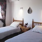 Cerca Playa Y Pueblo Villa Con Piscina Grande