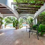 Villa Jardin - Grupo Turis