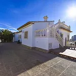 Villa Garrofer - PlusHolidays