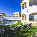 Villa Garrofer - Plusholidays