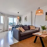 Modern / Quiet 3 Bdrs Flat In The Heart Of Calpe