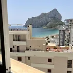 Primera Linea Con Piscina En Calpe