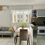 Modern Apartment On The Beach With Pool