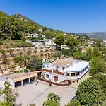 Villa Joan - Plusholidays