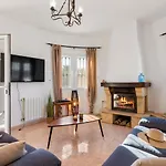Villa Comodo - Plusholidays