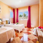Villa Flora - Plusholidays