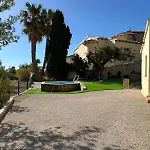 Chalet Cucarres