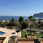 Bahia De Les Bassetes