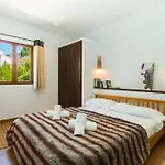 Abahana Villas Yelir
