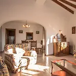Abahana Villas Rachelle