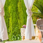Abahana Villas Marie
