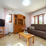 Holiday Home Roque - CLP203