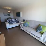 Apartamento Con Vistas Al Mar, Piscina Y Parking