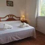 Confortable Villa At Only 100 Meter From The Beach, Supermarkets And The Restaurants