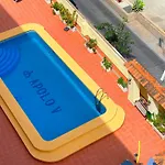 Apolo 5 Central Near Restaurants 150 Meter From Beach