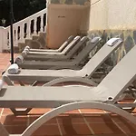 Agradable Villa Con Piscina Y Vistas Al Mar