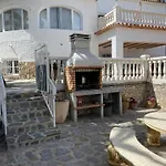 Ferienhaus Mit Privatpool Fuer 4 Personen Ca 120 Qm In Calp, Valencia Costa Blanca