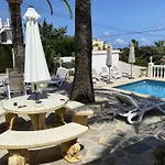 Ferienhaus Mit Privatpool Fuer 4 Personen Ca 120 Qm In Calp, Valencia Costa Blanca
