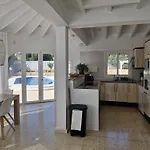 Villa Romantica By Theka Services