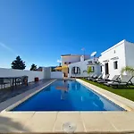 La Novela 4 - By Holiday Rentals Villamar