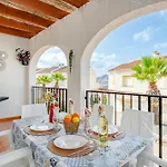 Villa Miki