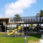 Mirador apart