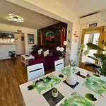 Apartamento Monica