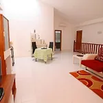 Holiday Duplex Esmeralda