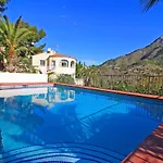 Holiday Villa Ute