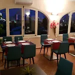 Hotel Rocinante