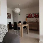 Apartamento Con Excelentes Vistas