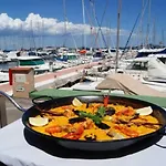Cosy Apartment Close To Sea, Wifi, Air Cond