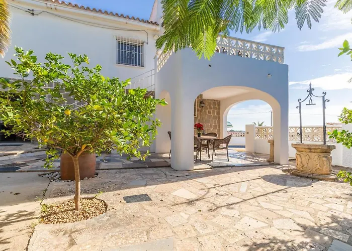 Villa W Pool Seaview In Cometa