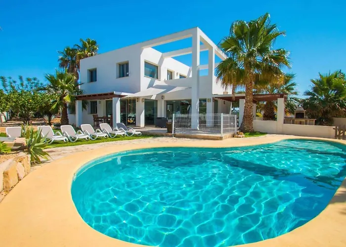 Villa Athos - Plusholidays