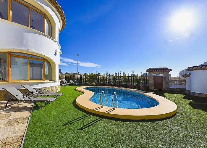 Villa Garrofer - Plusholidays