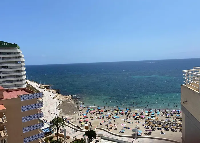 Relaxing Modern Beachfront Apartment - Amazing Sea View