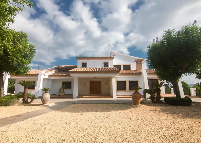 Villa Perles - Grupo Antonio Perles