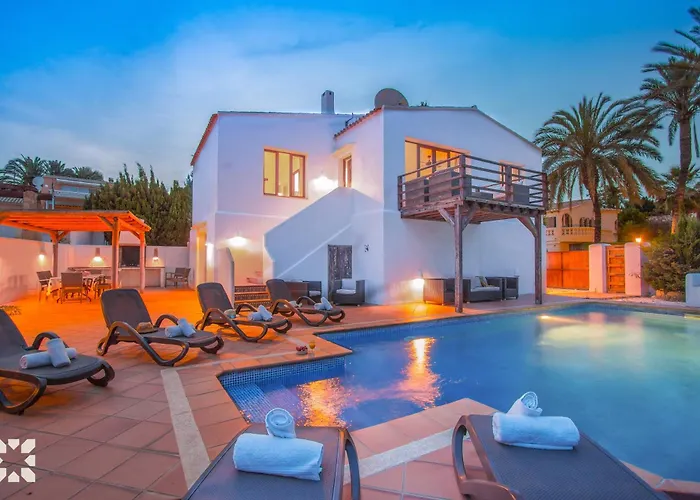 Abahana Villas Yelir