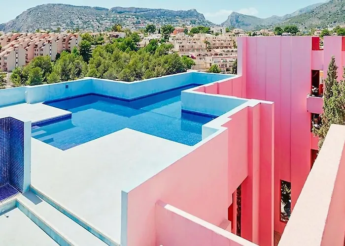 Apartment With Communal Pool Muralla Roja 0505