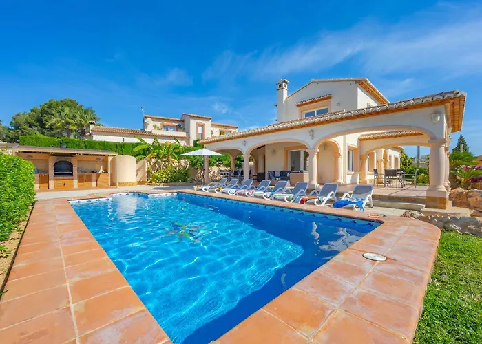 Villa Almendros - Plusholidays