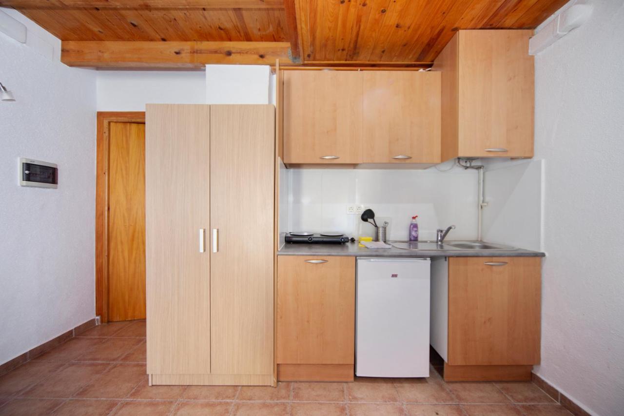 Carrio Sol - Monty's 4*