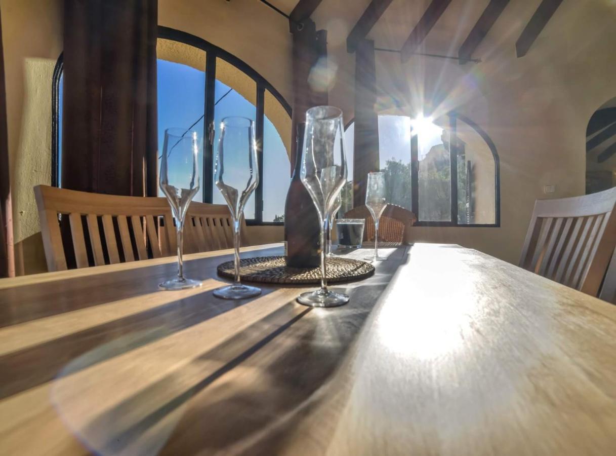 Borneo - Plusholidays Villa Calpe