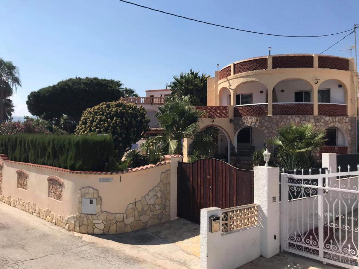 Vid-bil Villa *