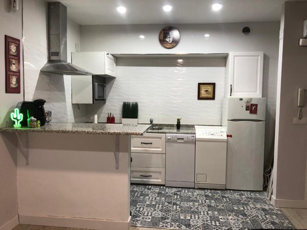 Apartamento En Av Gabriel Miró - Apartamento Calpe