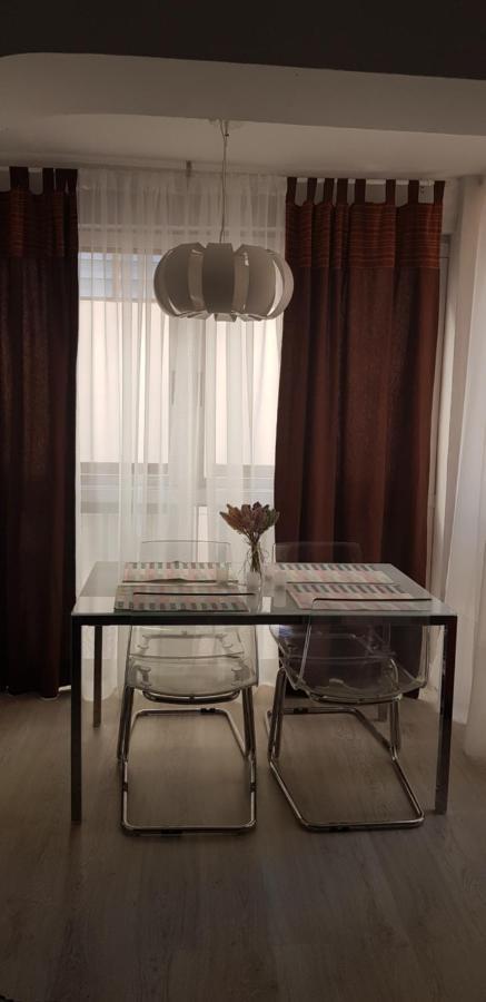 Apartamento En Av Gabriel Miró - Apartamento *