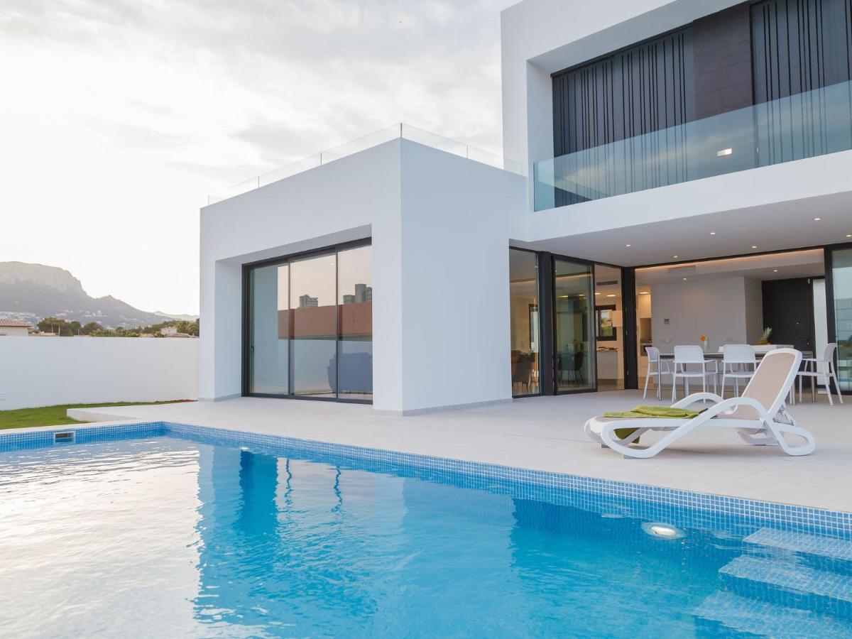 Villa Belvilla By Oyo Clem *