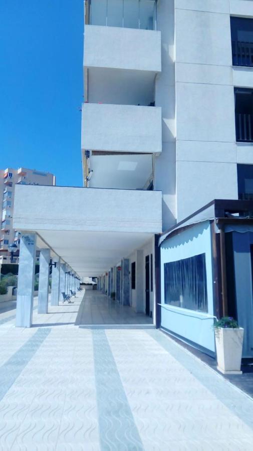 Apartamento Bright In With Sea View And Shared Pool *