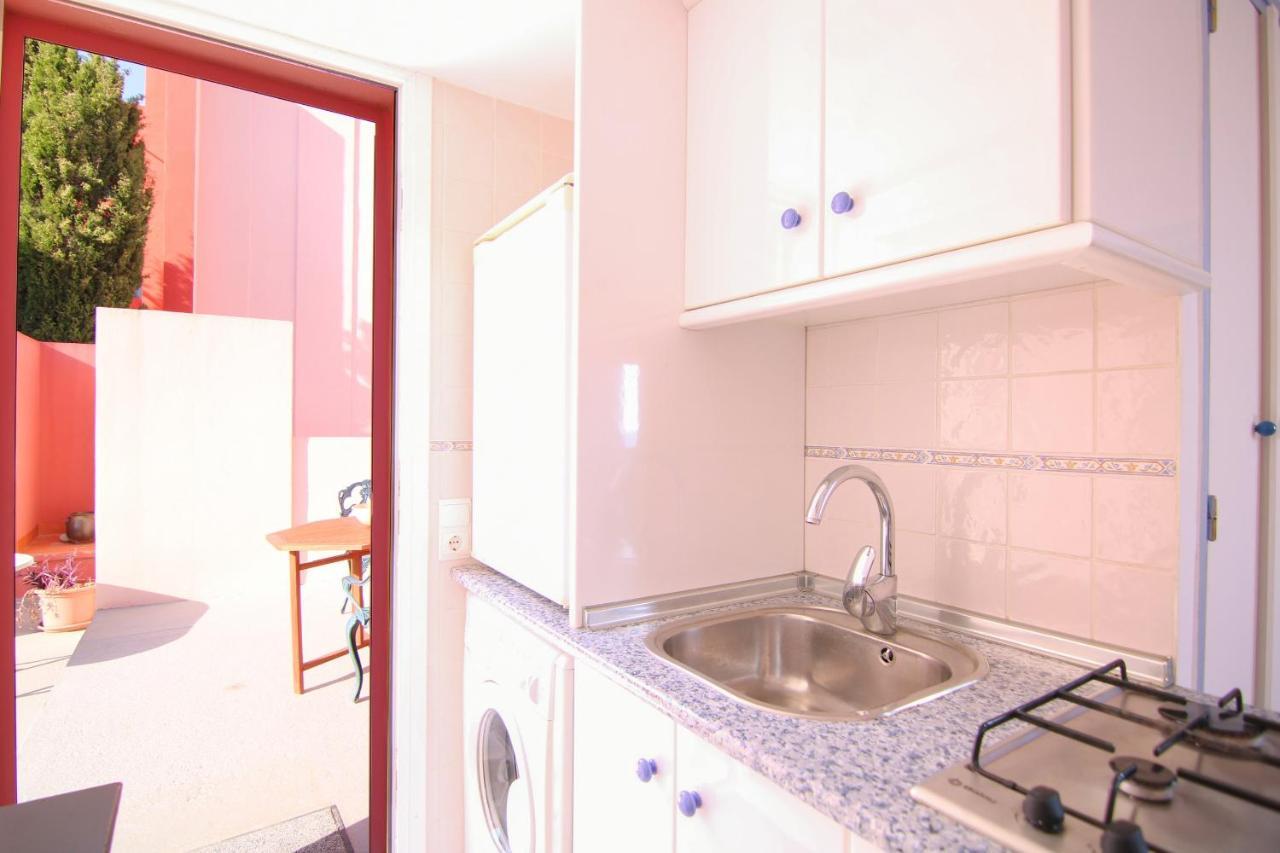 Muralla Roja 0507 *