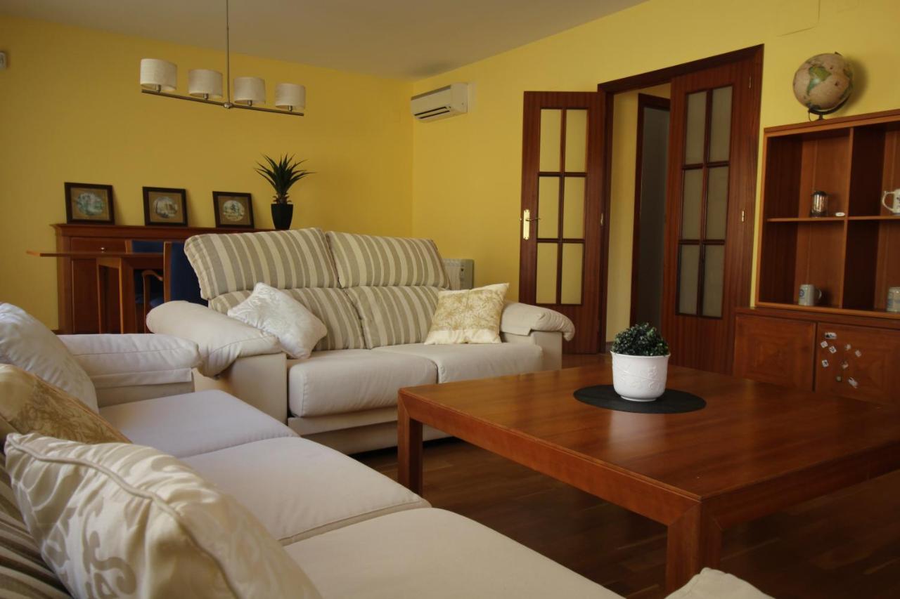 Elvira Manzanera-calpe Villa